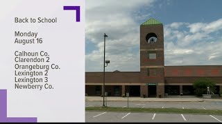 When school districts head back to school in SC