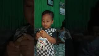 Makan bersama di Ulang Tahun Kk Vino (Baju Merah) sederhana tapi bahagia 🙏❤