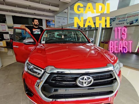 Toyota Hilux-4x4 Automatic | Gadi Nahi Pura Ghar hai ye 🏠 - YouTube