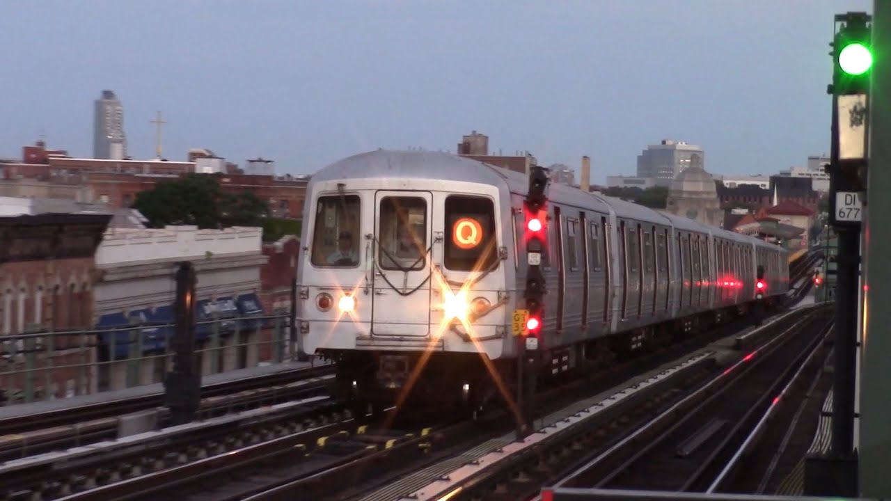 Q Express R46 BMT West End Line: R46 Orange Q Express train bypassing 20th Avenue via ...