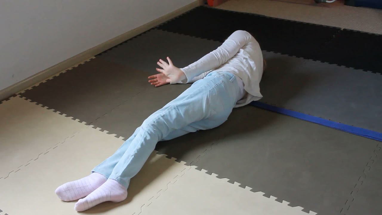 Ева, 10 лет, нижняя плегия, восстановление ходьбы. Упражнения лёжа, диагонали ПНФ, укрепляем корсет