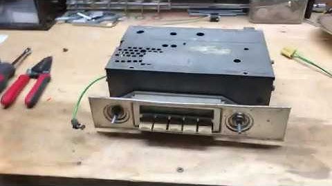 Add AUX input to old AM radio