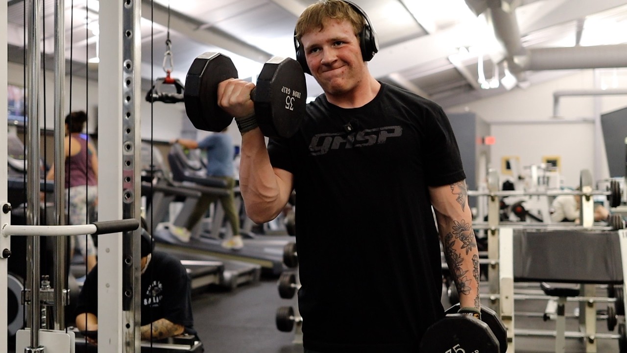 Lets Get Fat Day 238 - Voiceover and Pull Workout