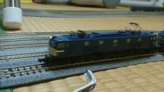 KATO　EF58（大窓ブルー） + ２０系特急寝台車（１５両）