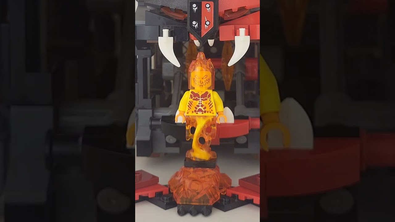LEGO Nexo Knights Ultimate Lava Monsters 