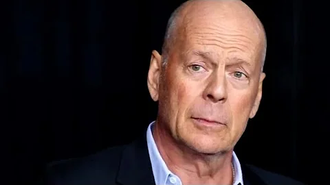Bruce Willis Cognitive Decline Suspected for Sever...
