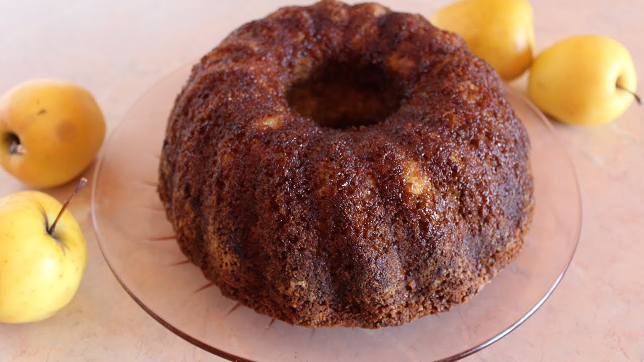 Кекс с ябълки