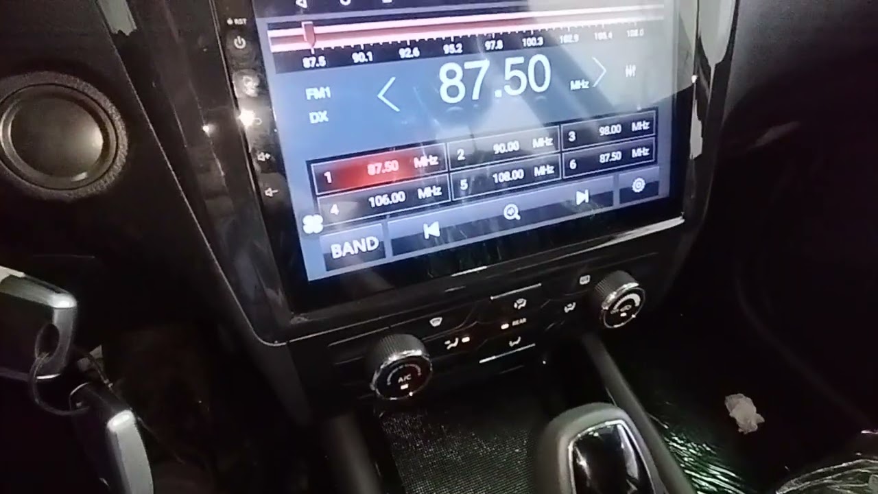 DFSK Glory 580 CVT mirada al interior. 