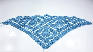 Strawberry triangular crochet shawl detailed tutorial شال كروشيه مثلث بغرزة الفراولة شرح مفصل ودقيق