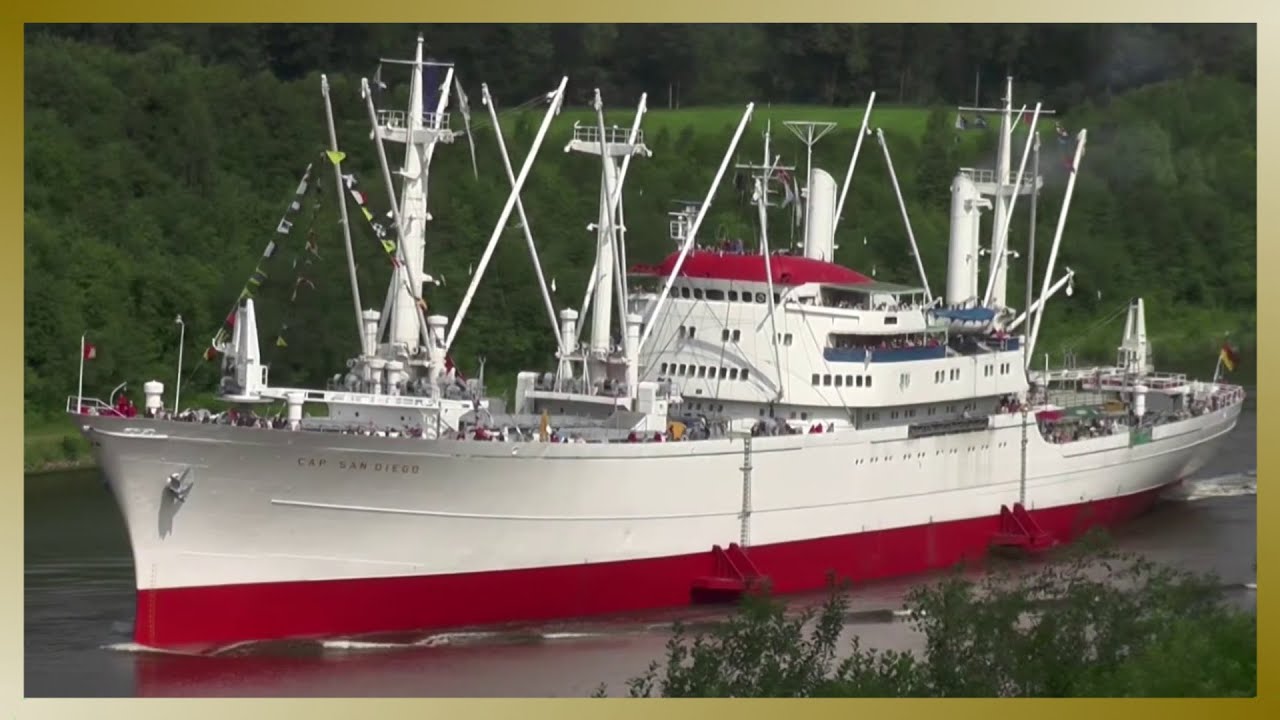 Museumsschiff CAP SAN DIEGO im Nord-Ostsee-Kanal // 13. Juli 2013