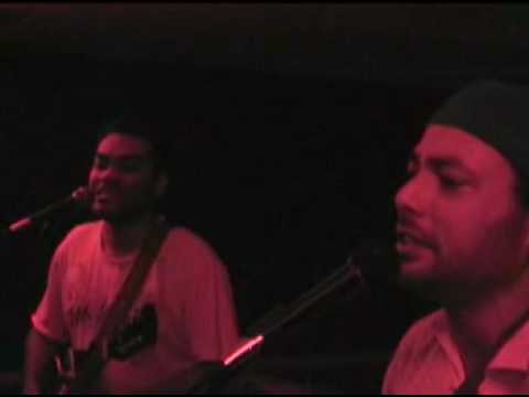 UB40 "I'll Be On My Way" cover by JERIKO live in Traps - SUVA, Video # 6