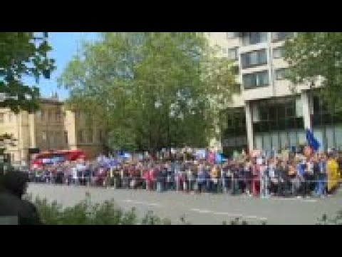UK - Fallout from Brexit / Thousands rally in London against Brexit vote / Farage resigns as UK Inde