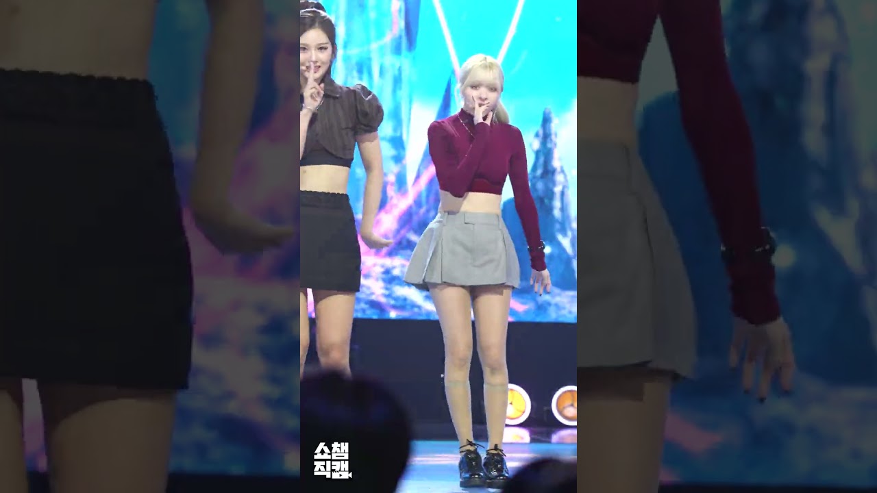 [쇼챔1분직캠] NMIXX LILY(엔믹스 릴리)의 ＜Blue Valentine＞♬ #NMIXX #릴리