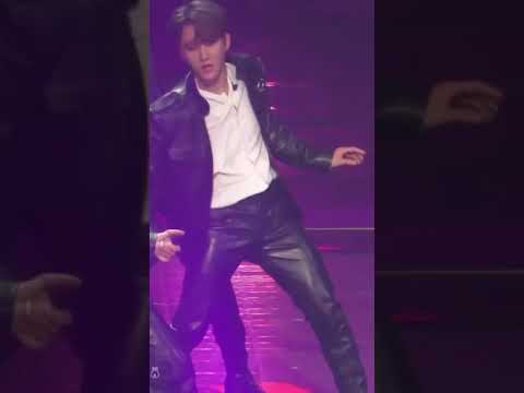 Changbin dancing on BTS' Boy with Luv - YouTube