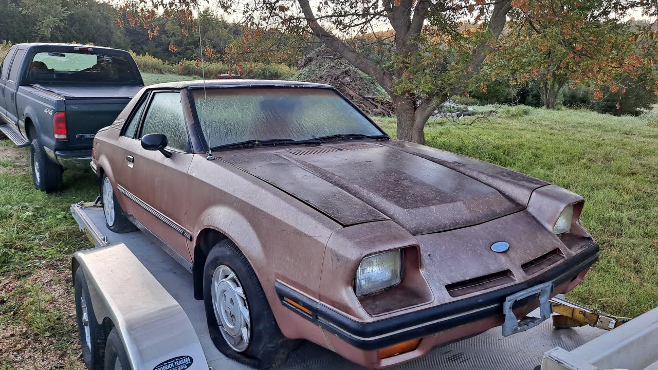 1982 Ford Exp