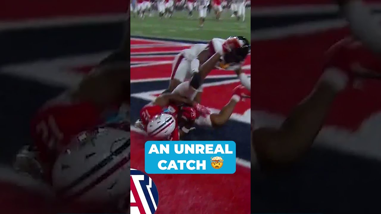 Arizona's Tré Spivey makes an INSANE catch for the TD 🤯 #shorts