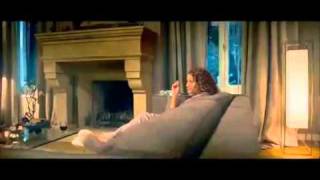 Saint - Trailer en español Saint - Trailer en español
