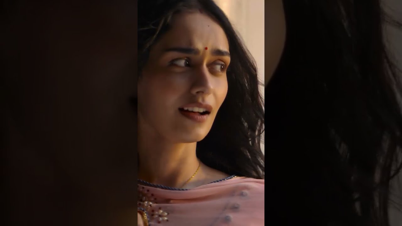 Naamumkin | Maalik | Rajkummar Rao, Manushi Chhillar,Sachin–Jigar, Shreya Ghoshal, Varun J,Amitabh B