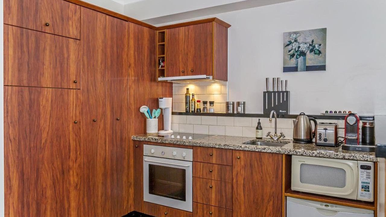 Princes Wharf Waterfront Comfortable Luxury, Auckland, New Zealand