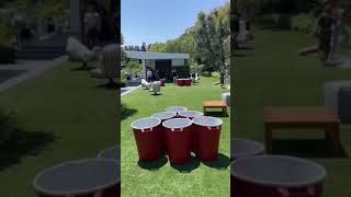 Giant Pong
