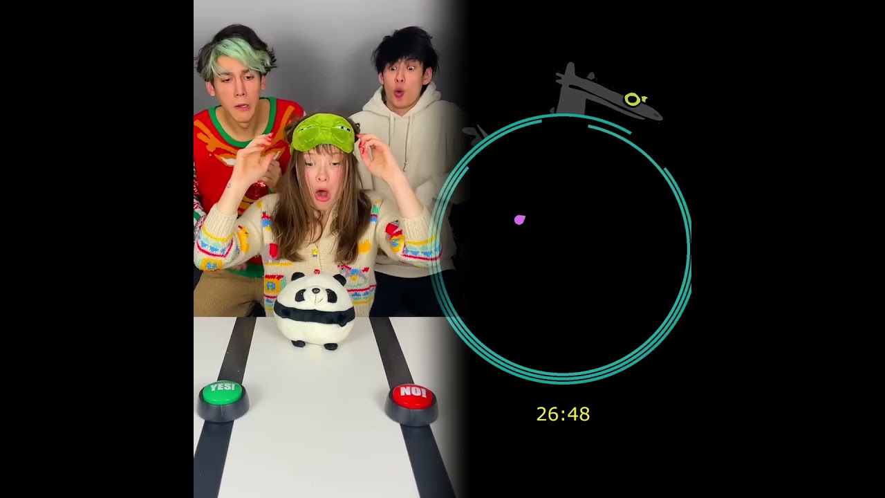 THE BUTTON GAME (FUNNY) 