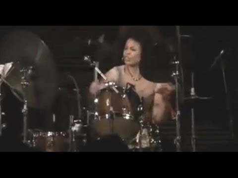 Cindy Blackman Santana - Drum Solo Live .