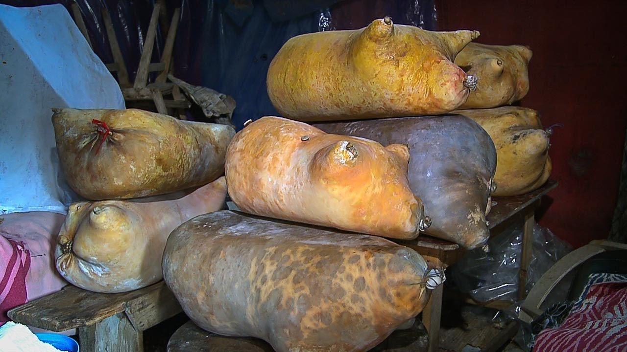 Crnom Gorom: MJEŠANI SIR, KUČI HD