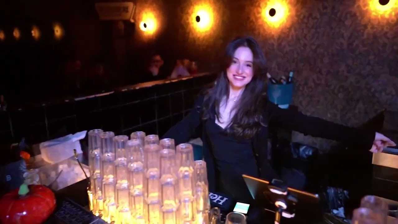 Erika Krall - (almost) New Year 2025 DJ set (Tech House, Indie Dance)