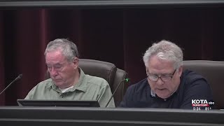 Rapid City mayor and council members could see annual salaries increase in future