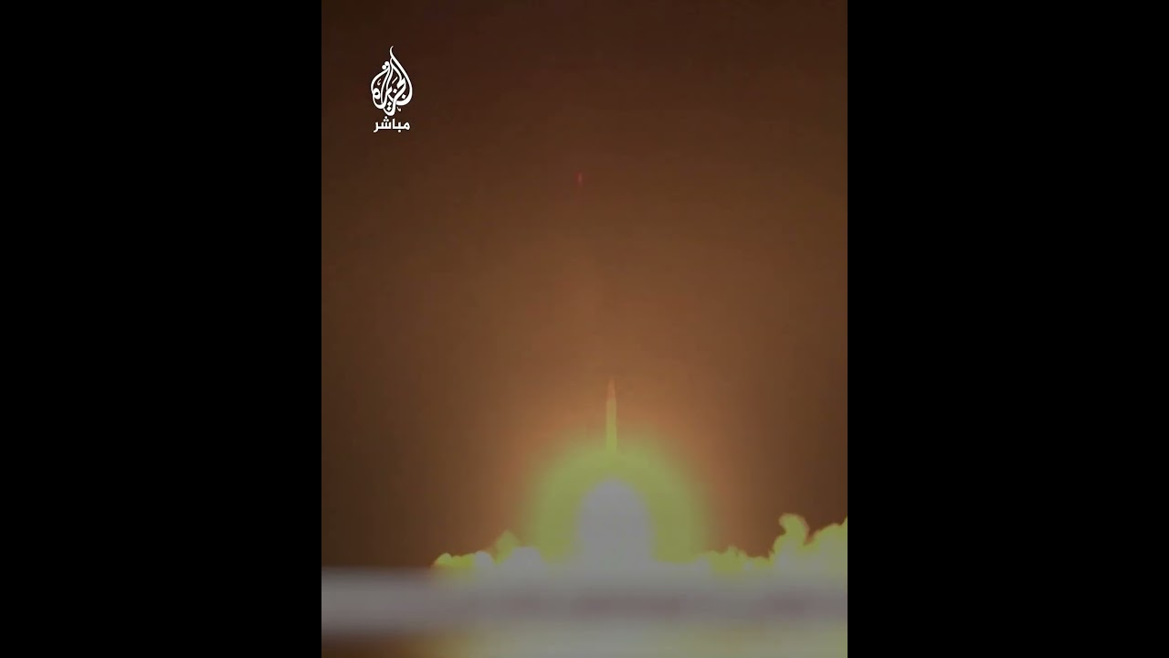 نشرتها وسائل إعلام إيرانية.. اللحظات الأولى لإطلاق الصواريخ التي أطلقتها إيران تجاه إسرائيل