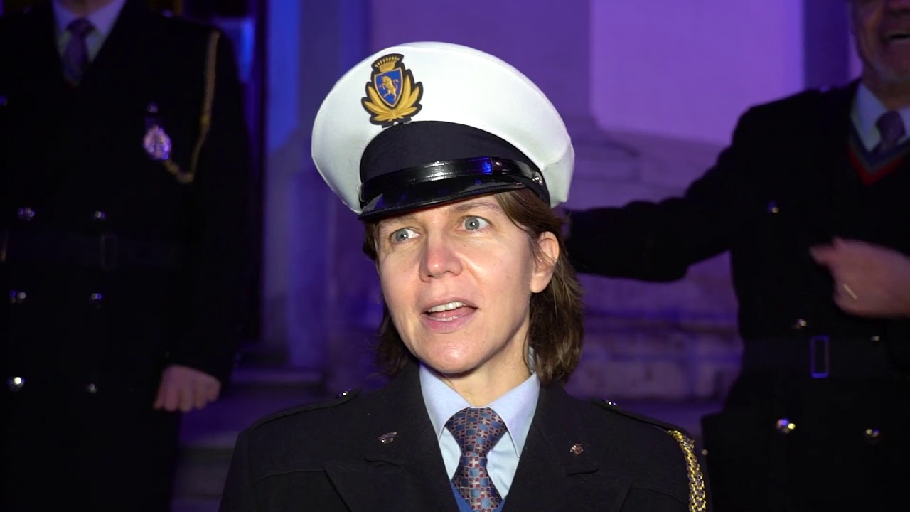 Auguri di Buon Natale, Banda Polizia Municipale