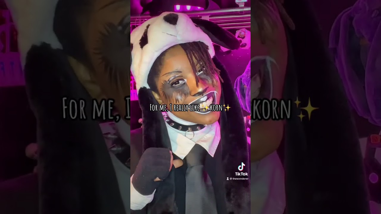 Jonathan Davis is a legend, pass it on 🖤🐼