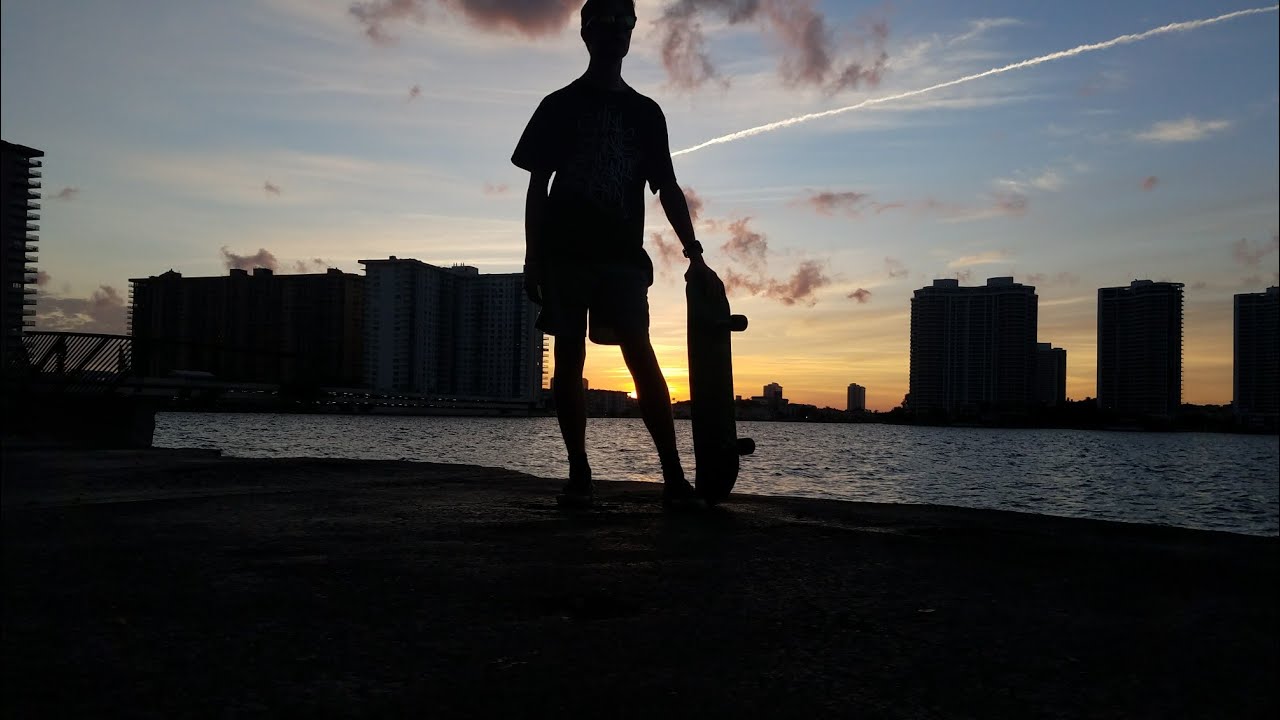 Passin me by, a Miami 2020 skate trip.