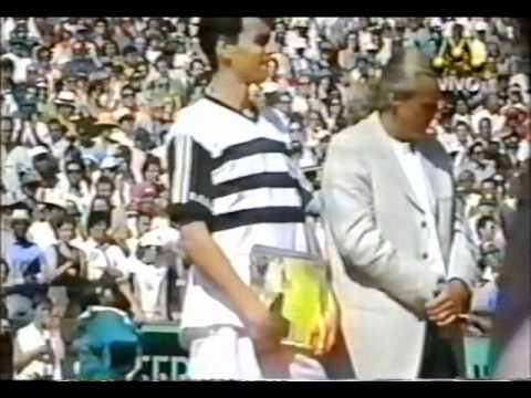 Gustavo "Guga" Kuerten x Sergi Bruguera - Final de...