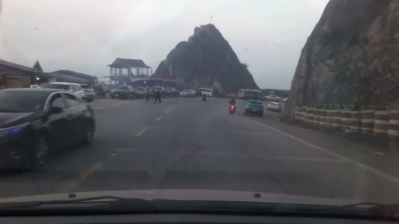 @ Mộc Châu - tạm biệt. Đổ đèo Đá Trắng về nhà. Chiều mồng 5 Tết.