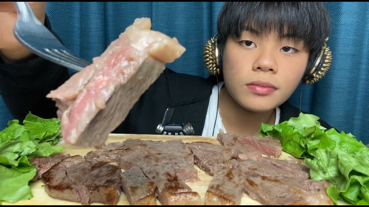 【ASMR】高級和牛を食べる音咀嚼音男子高校生