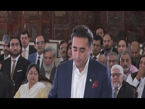 Bilawal takes oath as foreign minister