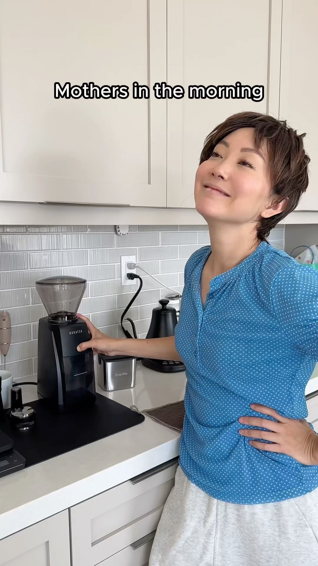 Asian moms in the mornings for no reason ??