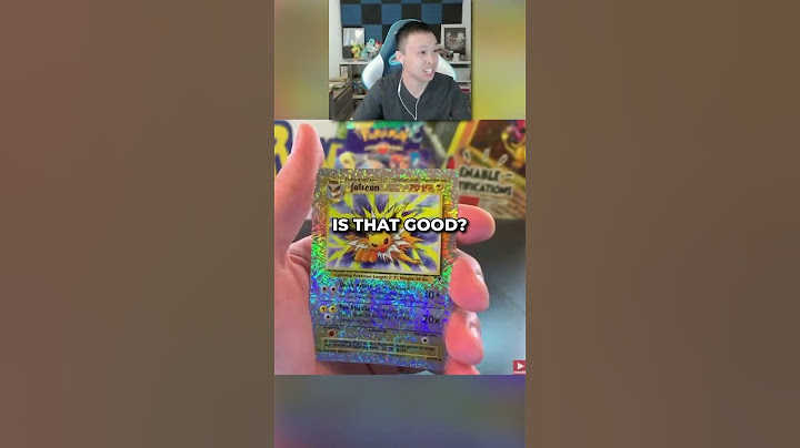 PokeRev pulled me a Legendary Collection ERROR Card?!