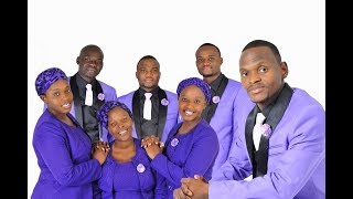 Heavenly Praise Gospel Group - Usiholile