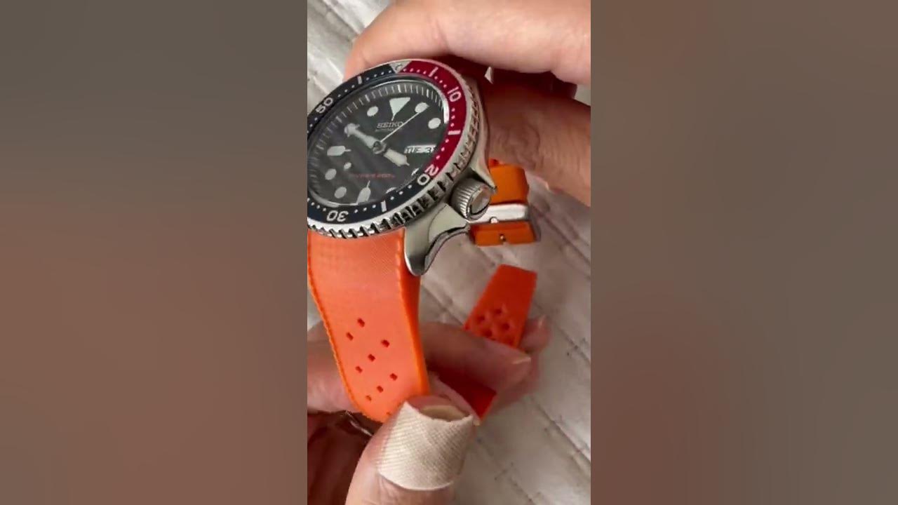 Review: Uncle Seiko custom curved tropic strap for Seiko SKX #Shorts -  YouTube