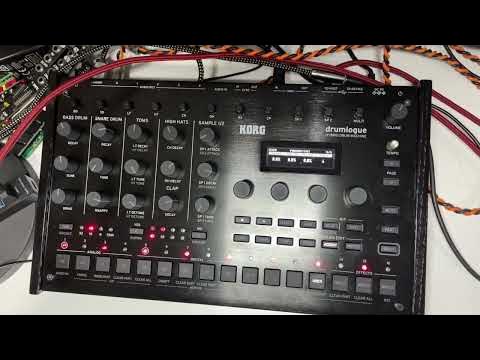 AutoChord drumlogue custom synth plugin (test) - YouTube