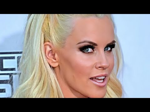 Jenny McCarthy's Micro Bikini Photos That Will Make You Drool