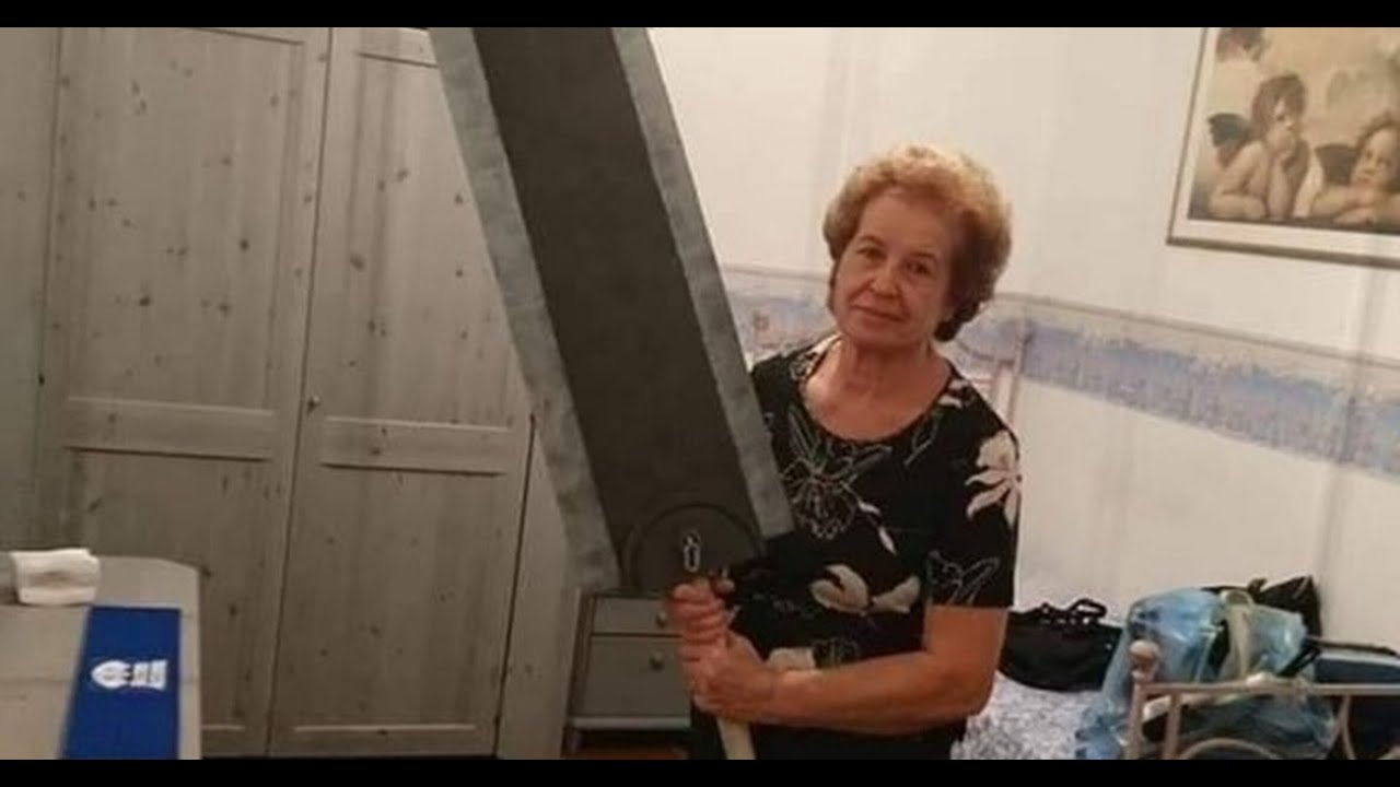 LA VERDAD SOBRE LA ABUELITA ANDORRANA. - LA VERDAD SOBRE LA ABUELITA ANDORRANA. by Thegrefg