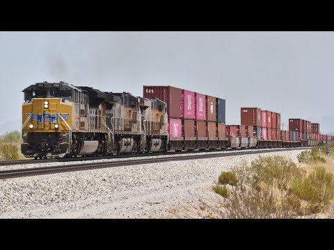 Good Power and Long Trains on the Union Pacific Sunset Route