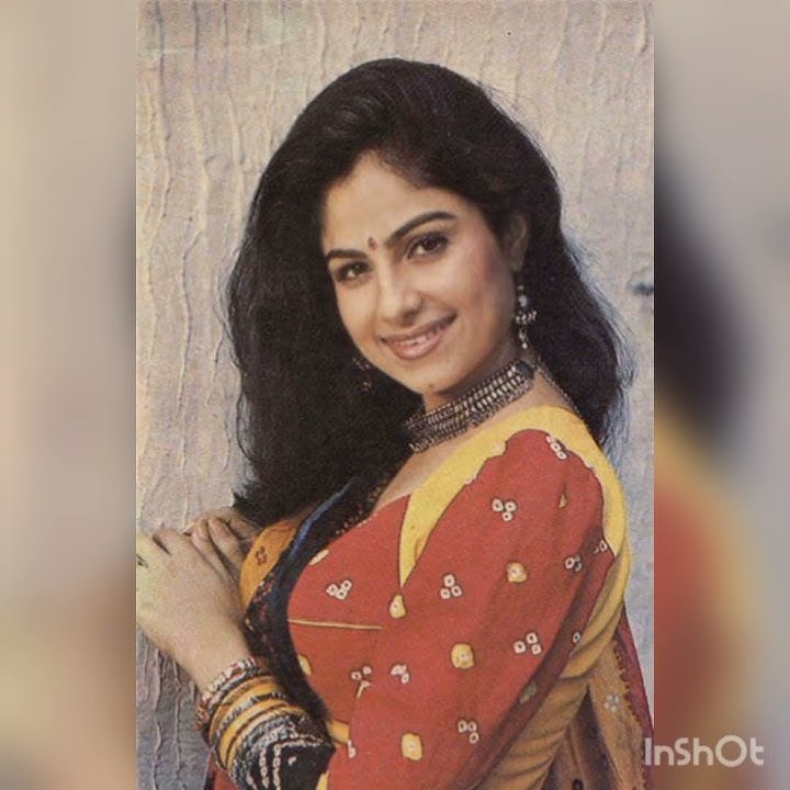 Bollywood actress ayesha jhulka ❤#old video# real life photos