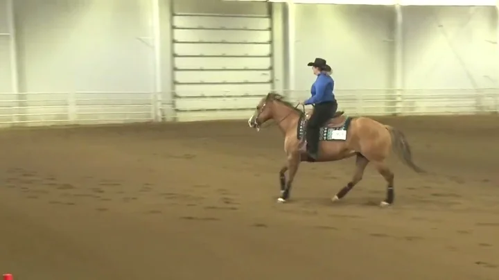 220717 Green Joanne Knapp on Minnie Pearls Gun