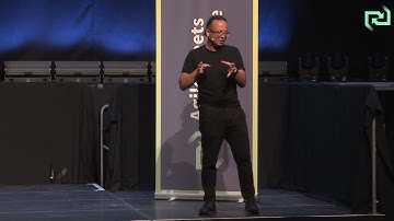 Michael Plöd — Transforming ivory tower architecture to enabling teams