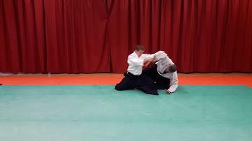 Suwari waza, Yokomen uchi, Ikyo