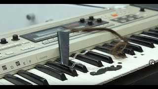 Video-Miniaturansicht von „Gab Paquet - Casio, Pad & Moustaches“